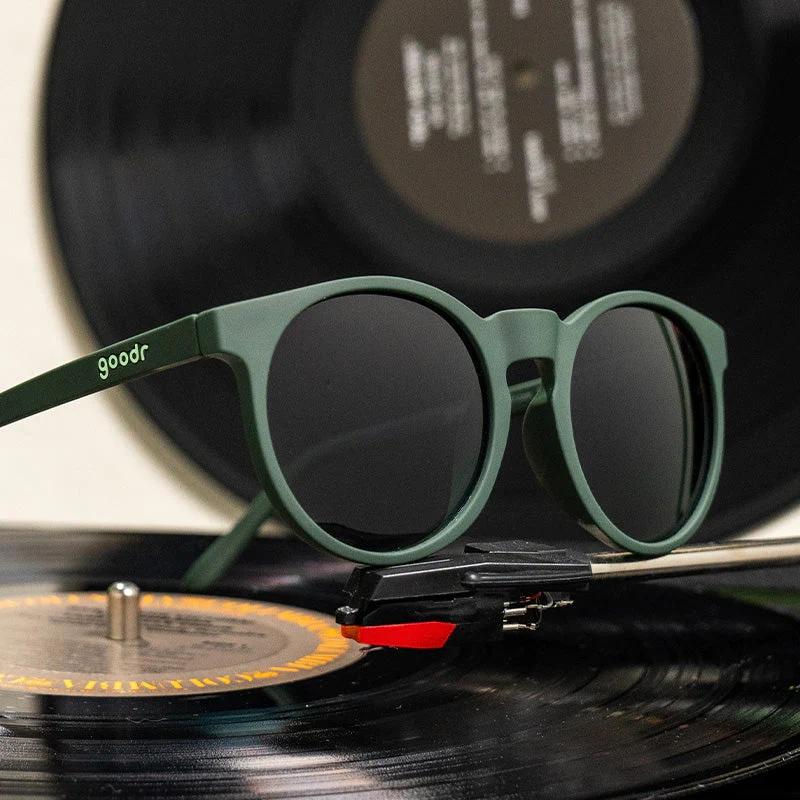 Goodr SUNGLASSES G00019-CG-GR1-GR Rigg Lofoten 5